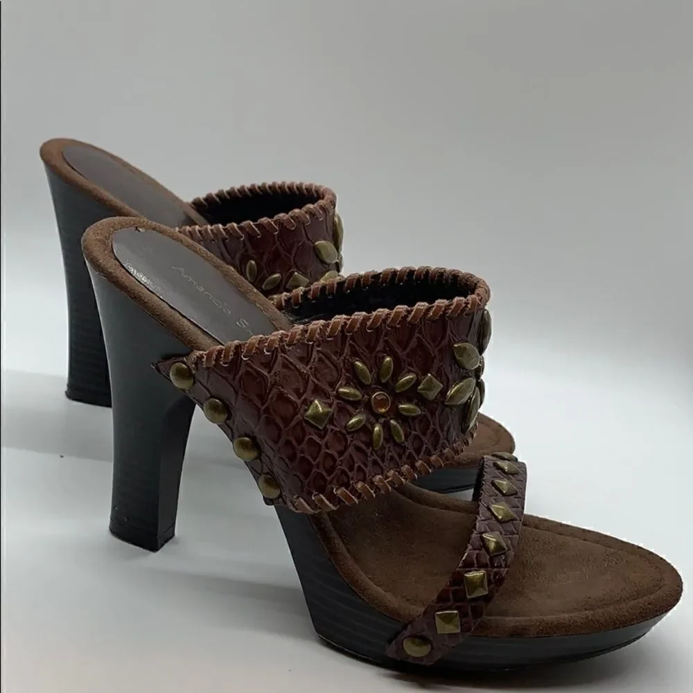 Amanda Smith Topaz Brown embellished sandals